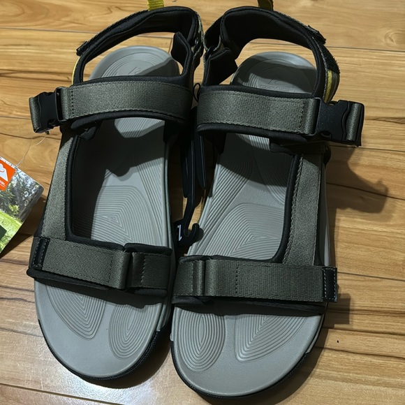 Ozark Trail Men’s Trek Sandal - Picture 1 of 4